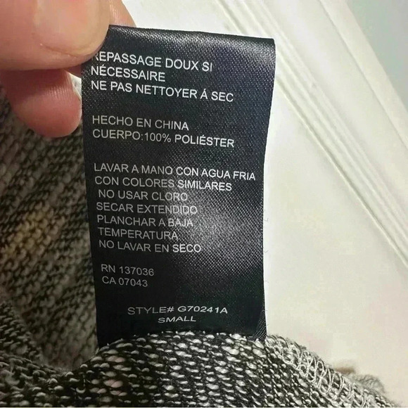 Paper Crane Cardigan Sweater Heathered Grey & White Size Small - Picture 9 of 16